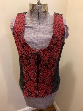 Sacred Threads Red & Black Jacquard Lace-Up Corset